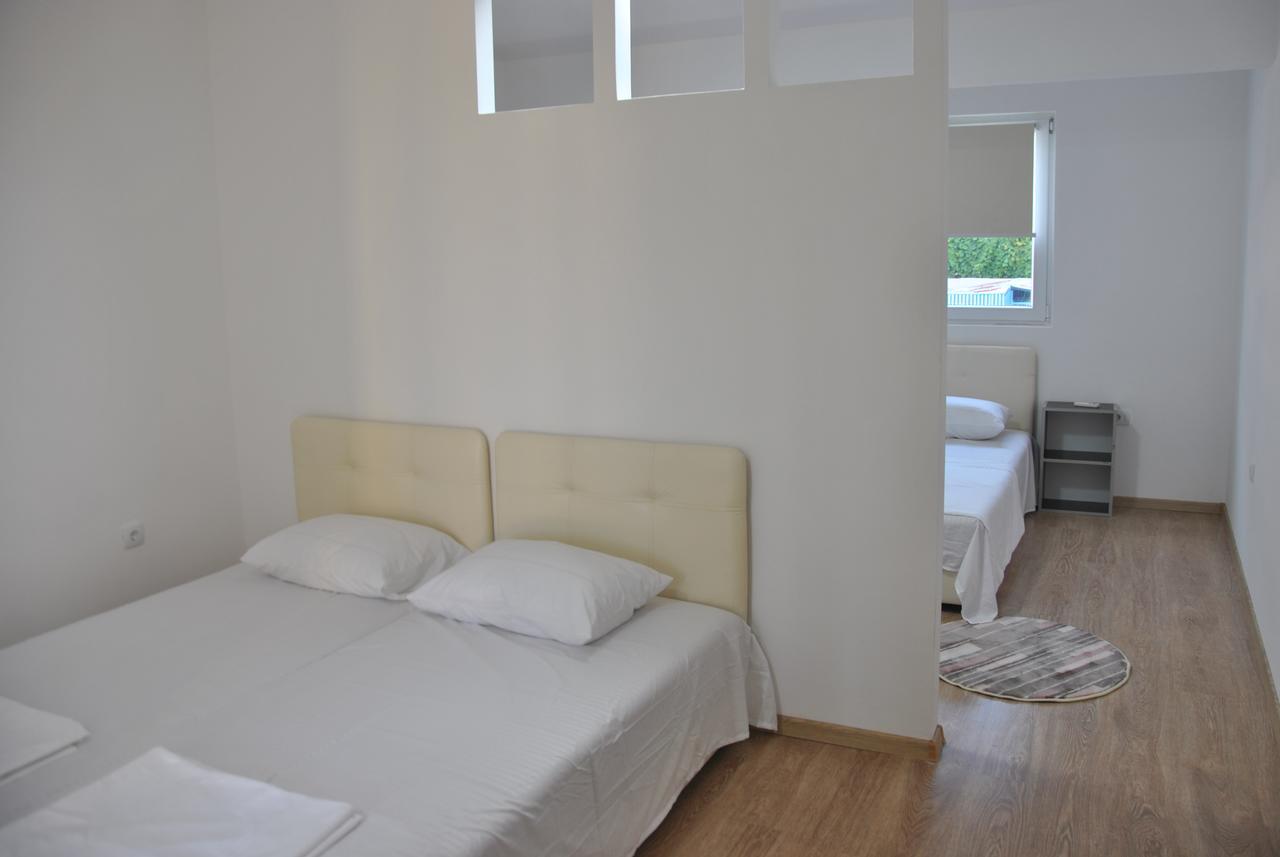 Haamel Apartment Улцин Екстериор снимка